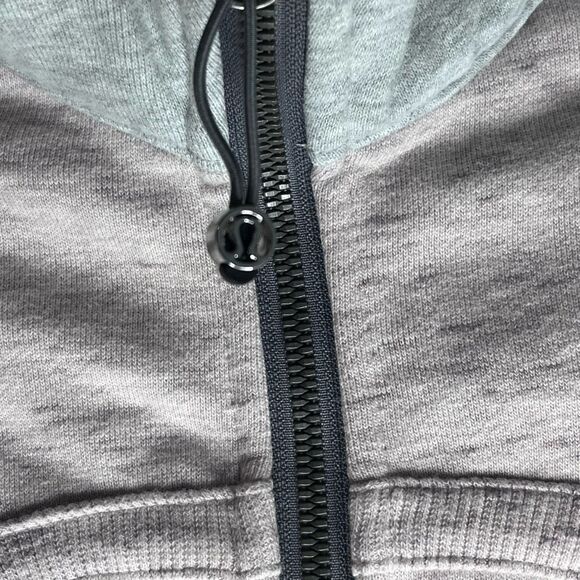 Lululemon Scuba Full Zip Hoodie Size 4 Pink Gray Big embroidered logo on hood. - Picture 5 of 8